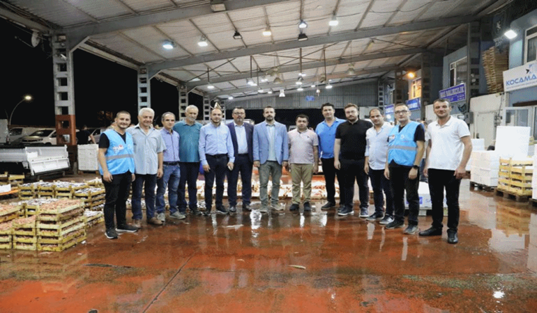 İzmit Belediyesi, balıkçılara Vira Bismillah dedi