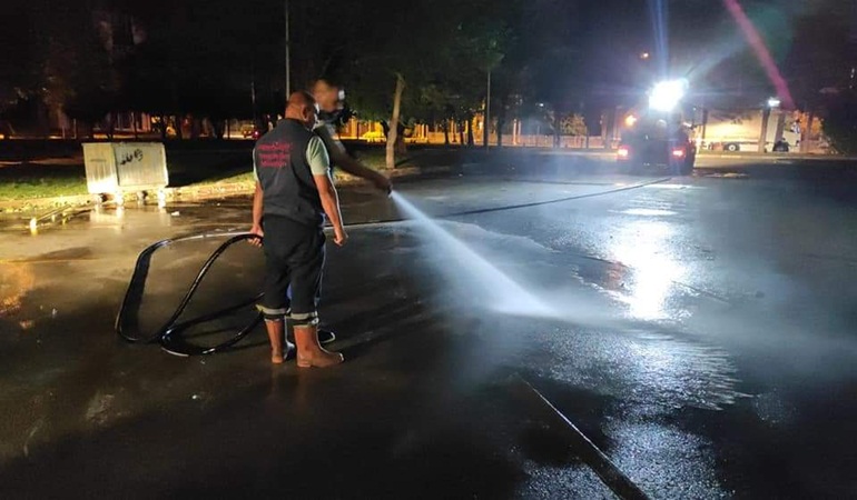 İzmit Belediyesi bayramda 300 ton kurban atığı bertaraf etti 