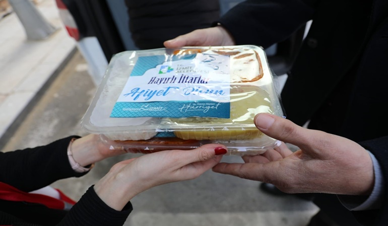 İzmit Belediyesi bu Ramazan’da da ihtiyaç sahiplerine destek olacak