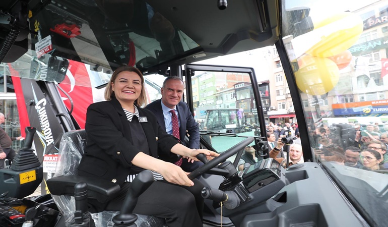 İzmit Belediyesi’nde hedef 2027’de 400 araç