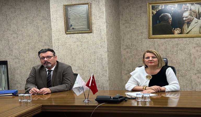 İzmit Belediyesi’nde yeni çalışmalar masaya yatırıldı