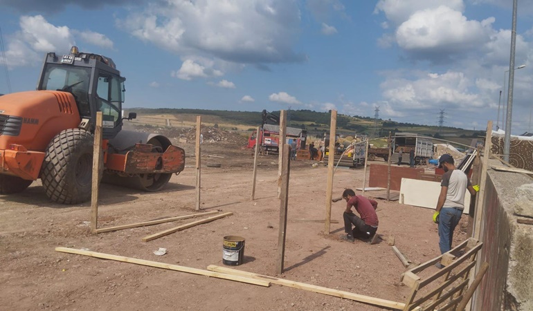 İzmit Belediyesi’ne Kurban Pazarı üzerinden kumpas mı kuruldu?