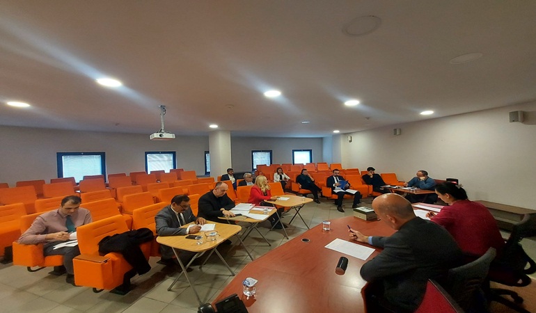 İzmit Belediyesi o işyerinin sözleşmesini feshetti