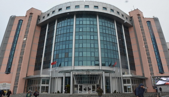 İzmit Belediyesi yeni yapılanmasıyla daha da güçlendi