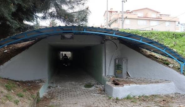 İzmit Belediyesi Yenimahalle’deki alt geçidi yeniledi 