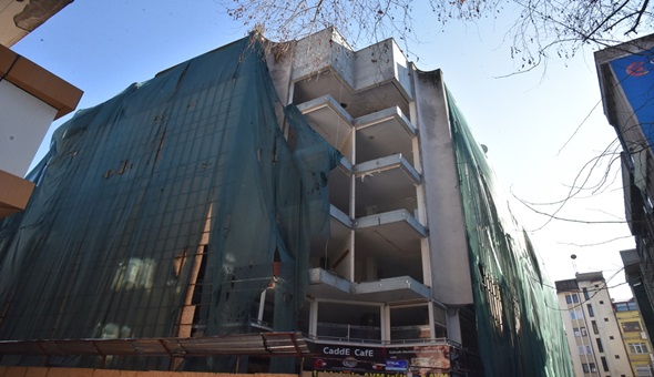 İzmit Belediyesinden Kızılay İş Merkezi açıklaması