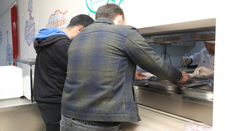 İzmit Belediyesinden üniversitelilere müjde!