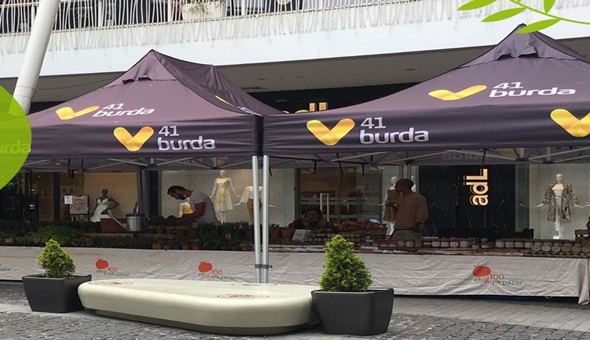 İzmit Çarşısı şimdi de Organik Pazar'da