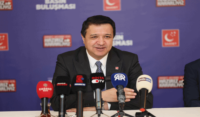 İzmit’e gelen Saadet Partisi lideri Arıkan’dan iktidara sert sözler!