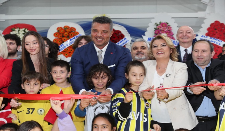 İzmit’in çocuklarına armağan olsun!