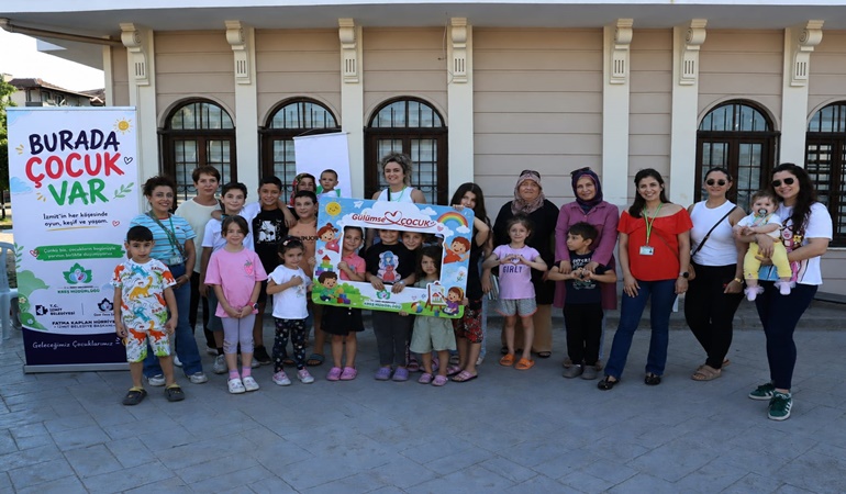 İzmit’in mahallelerinde çocukların oyun coşkusu 