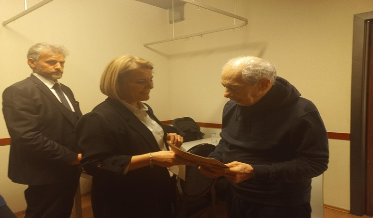 İzmit Kafası dergisinin Leyla Hanım özel sayısına ünlü isimlerden büyük ilgi