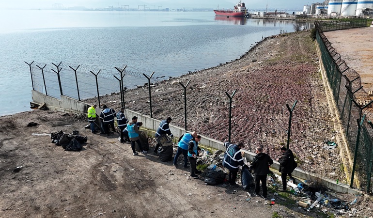 İzmit Körfezi için örnek çevre mücadelesi
