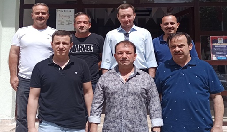 İzmit Rumeli Türkleri’ni gençler kurdu