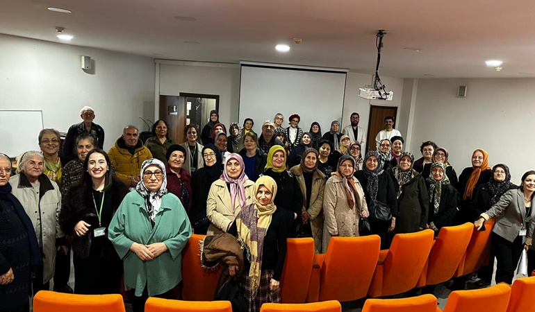 İzmit’te 50 yaş üstü vatandaşlara güç veren seminer!