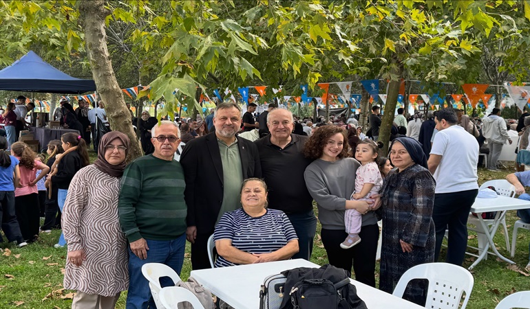 İzmit’te AKP’lileri buluşturan piknik