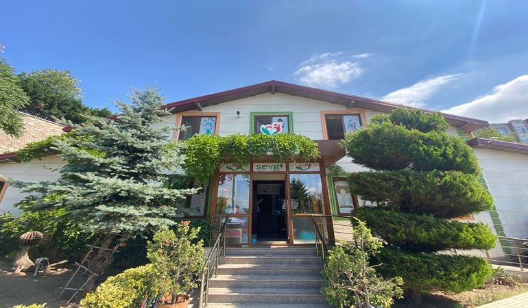 İzmit’te ayrıcalıklı bir kiralamaya daha son verdi