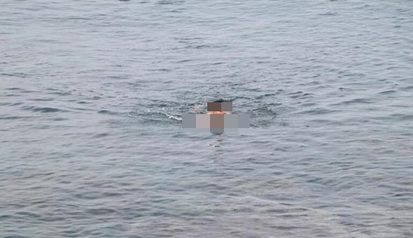 İzmit'te bir genç kendini denize attı
