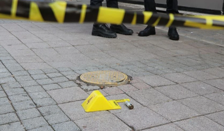 İzmit’te cinayet: Önce öldürdü, sonra intihara kalkıştı