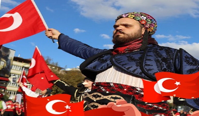 İzmit’te Cumhuriyet’in 100. yılı coşkuyla kutlanacak