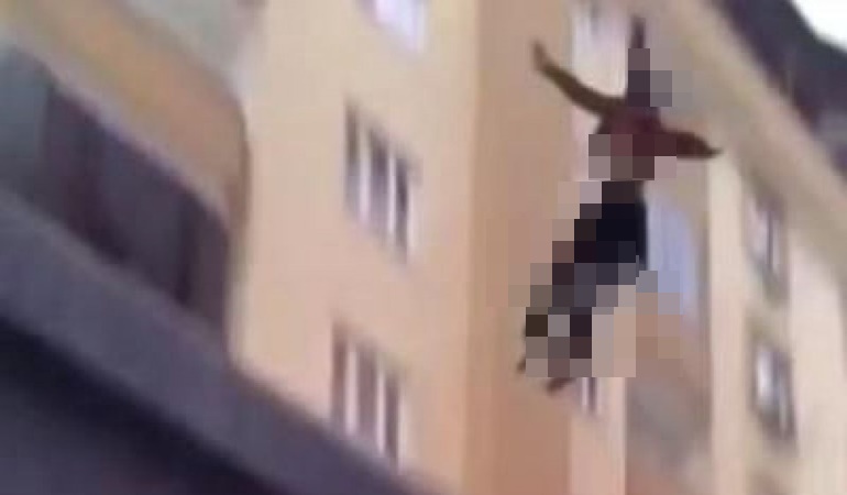 İzmit’te feci ölüm: 5. kattan yere çakıldı