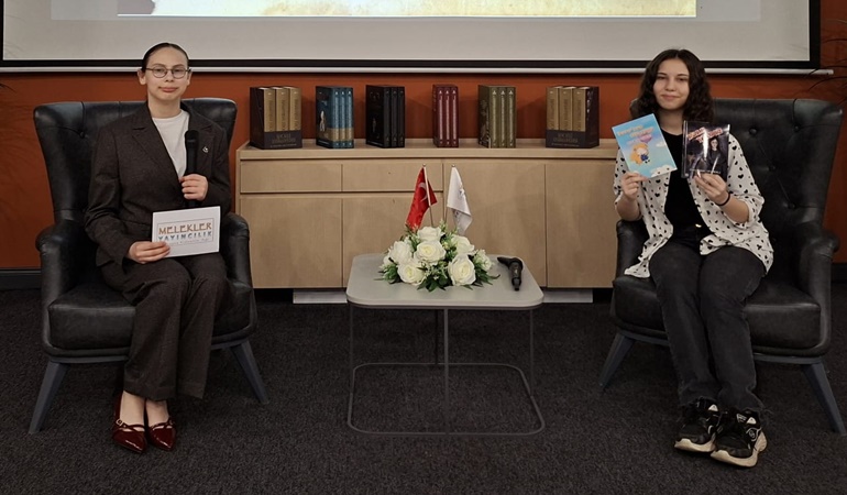 İzmit’te genç yazar Duru Melek yeni çıkacak kitabı ile ilgili konuştu