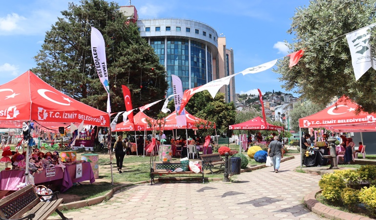 İzmit’te İyilik Şenliği başladı