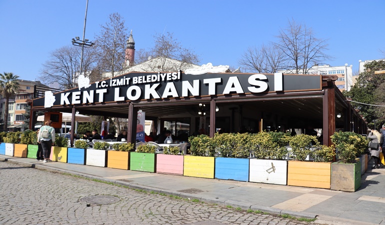 İzmit’te Kent Lokantalarında ücretsiz iftar 