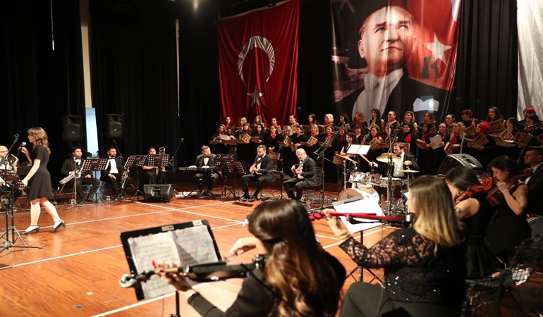 İzmit’te muhteşem konser 