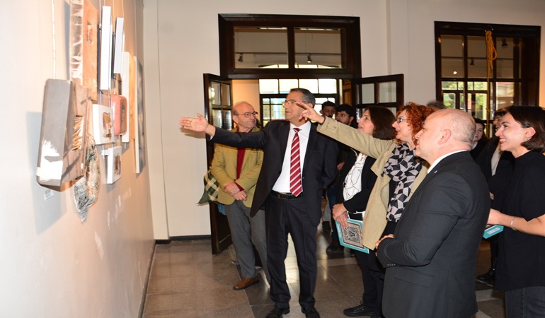 İzmit’te onlarca sanatçının eseri bu sergide!