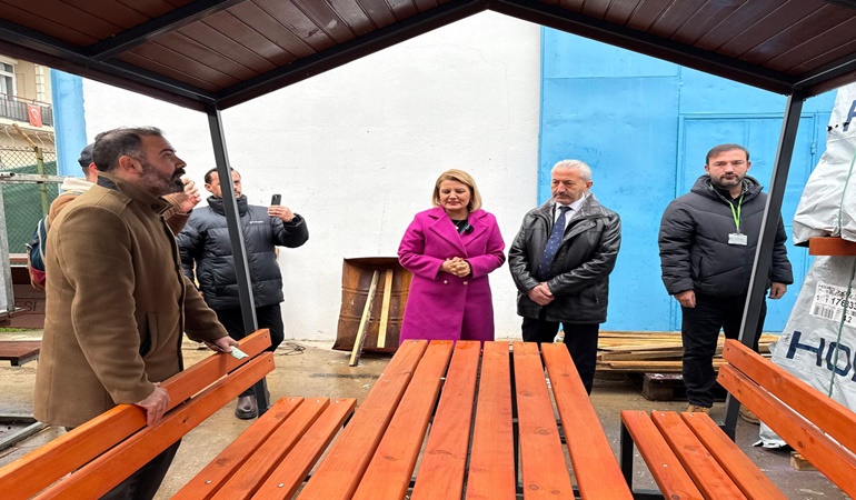 İzmit’te Park ve Bahçeler şantiyeleri fabrika gibi çalışıyor