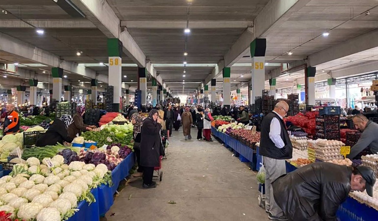 İzmit’te pazarcıları üzen haber!