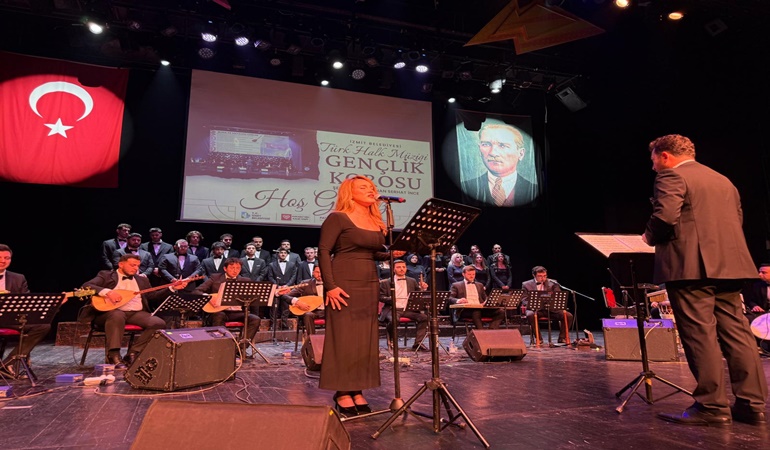 İzmit’te THM Gençlik Korosu’ndan unutulmaz bir gece!