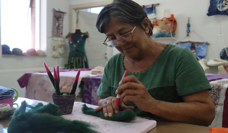 İzmit’te üretilen keçeler Katar ve İngiltere’ye ihraç ediliyor 