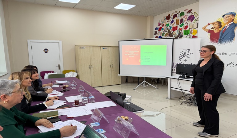 İzmit’teki Bağ Projesi’nde kadın girişimci adaylar tek tek dinlendi