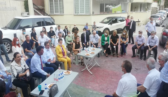 İzmit'teki Kentsel Dönüşüm Projesi'ni bakana sordu