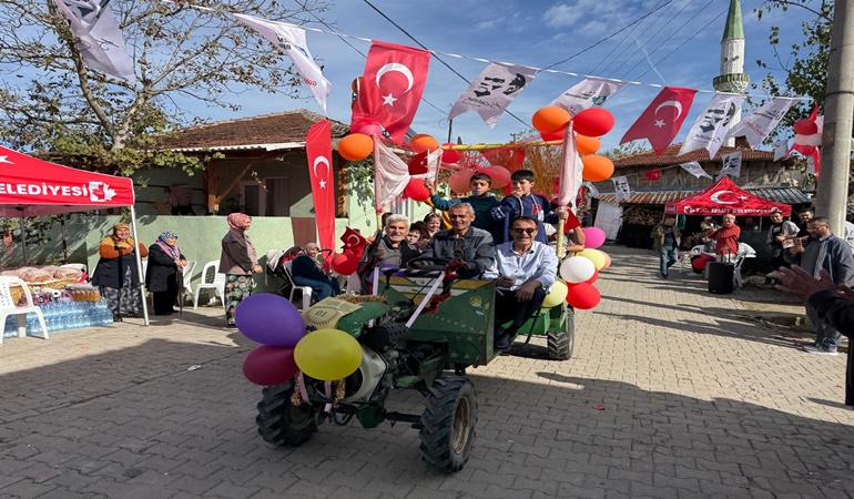 İzmit’teki o festivalde renkli görüntüler