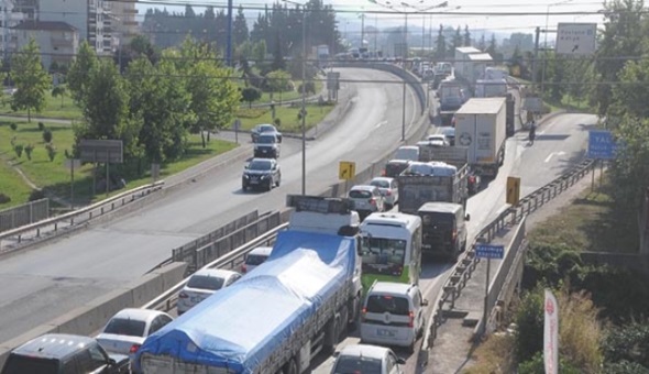 İzmit-Yalova arası Allah'a emanet