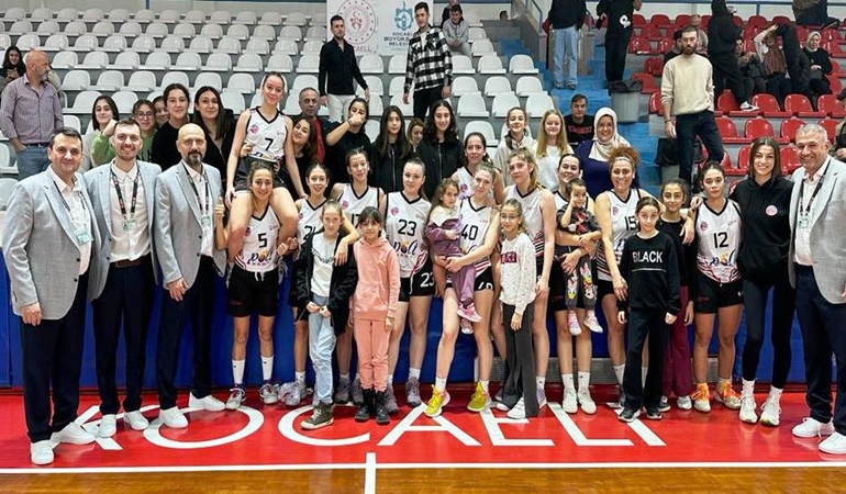 İzmit Zirve Spor baskette Kadınlar Bölgesel Liginde ilk galibiyetini aldı