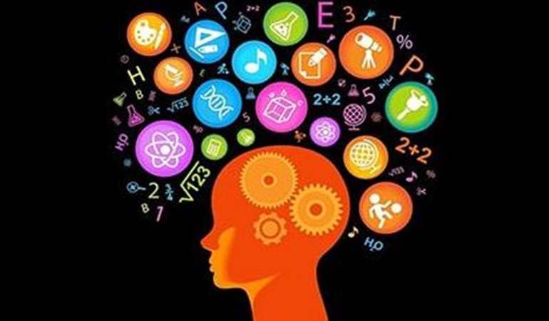 İzmitli gençler için ortak zeka ve öğrenme mimarisi semineri 