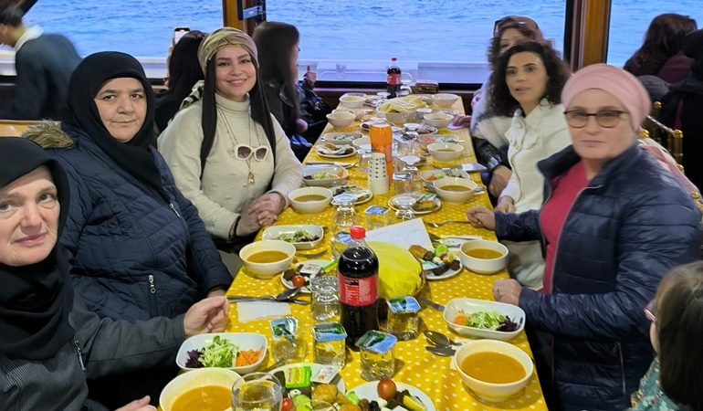 İzmitli kadınlar boğaz turu yaptı