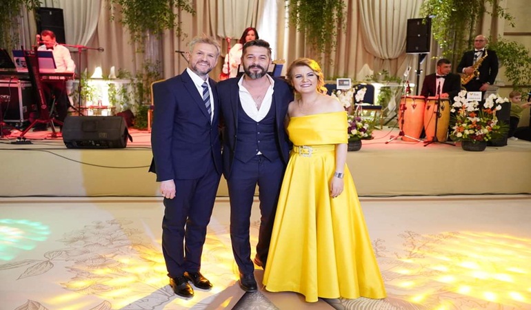 İzmitli ünlü oyuncu Fatma Başkanı mutlu gününde yalnız bırakmadı