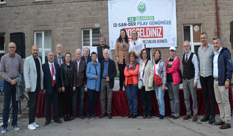 İZSANDER’in pilav gününde anılar tazelendi
