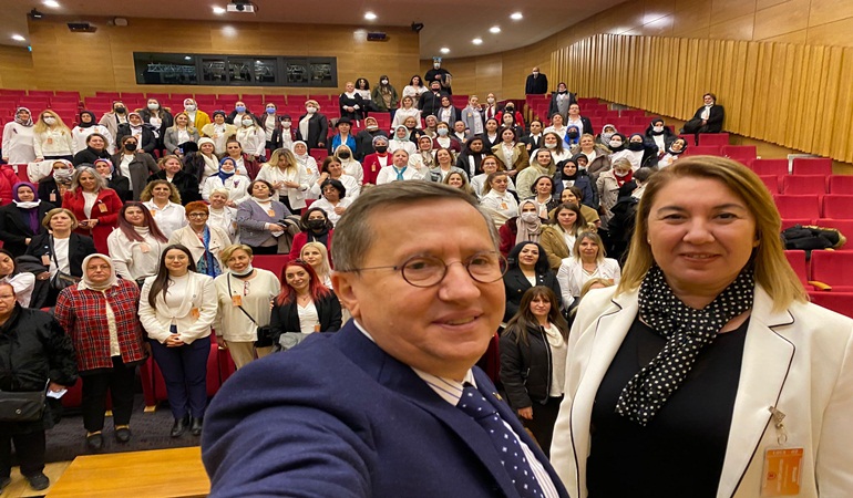 Kadınlar Günü’nde İYİ Parti Kocaeli teşkilatının kadın üyeleri TBMM’deydi