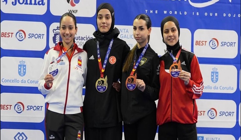 Kağıtspor’dan her branşta başarı