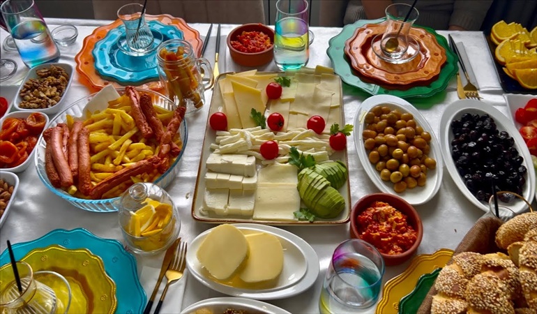 Kahvaltı bile lüks oldu