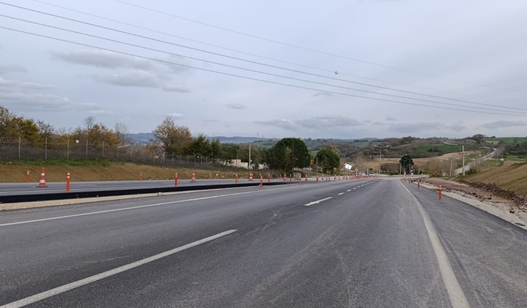 Kandıra Ağva Yolu’nu kullanan sürücüler dikkat!