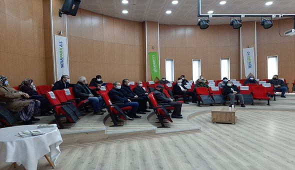 Kandıra’da biberiye eken çiftçilere eğitim veriliyor