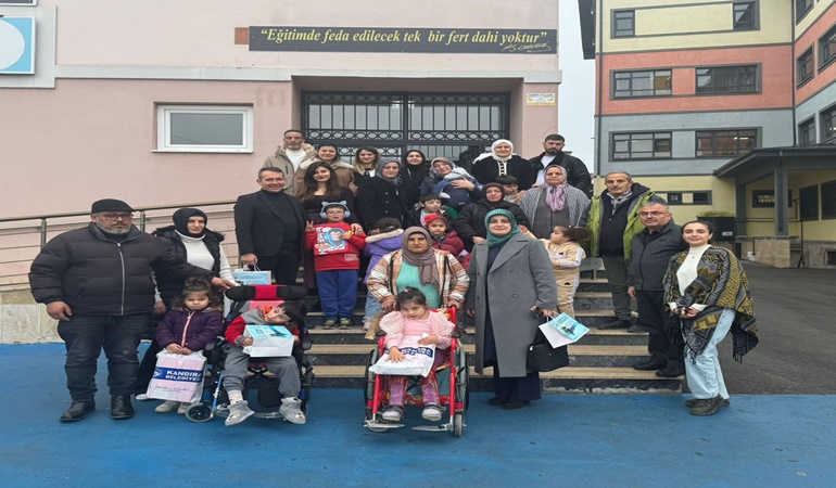 Kandıra’da özel öğrencilere karne sürprizi!