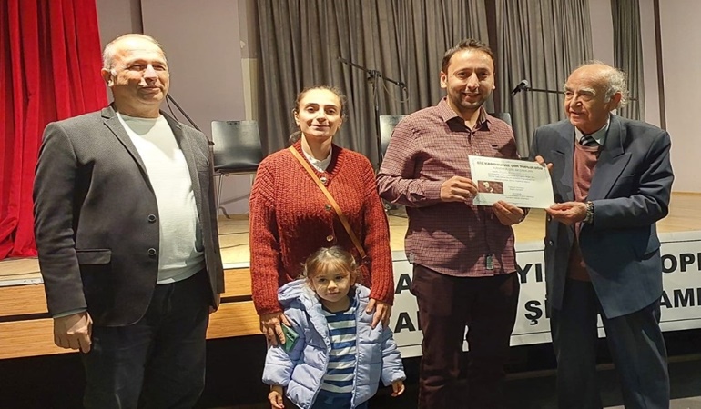 Kandıra’da sanatla dolu gece:  Hem şiire, hem müziğe doydular